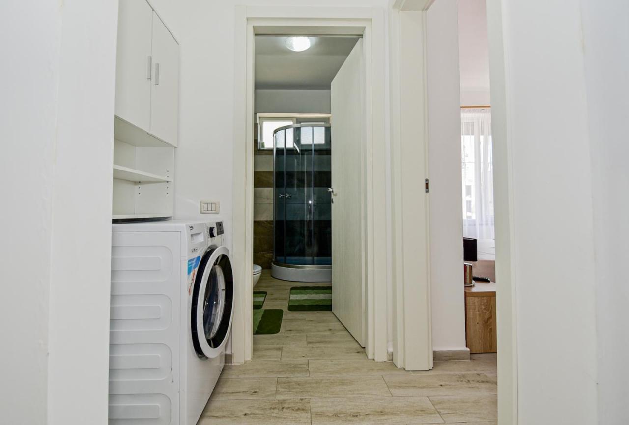 Appartement Sea View Astoria By Sunny Mamaia à Năvodari Extérieur photo